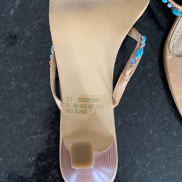 Heeled Sandals - Picture 2 of 2